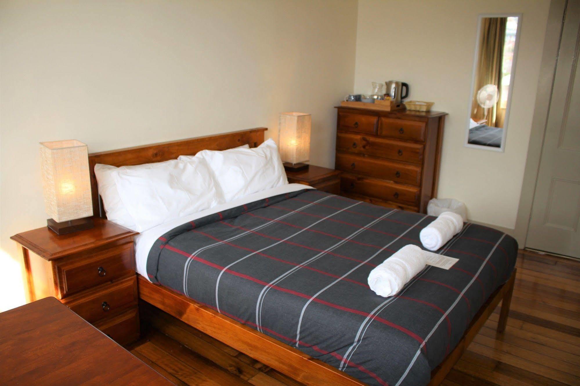 The Tasmanian Inn Hobart Eksteriør bilde