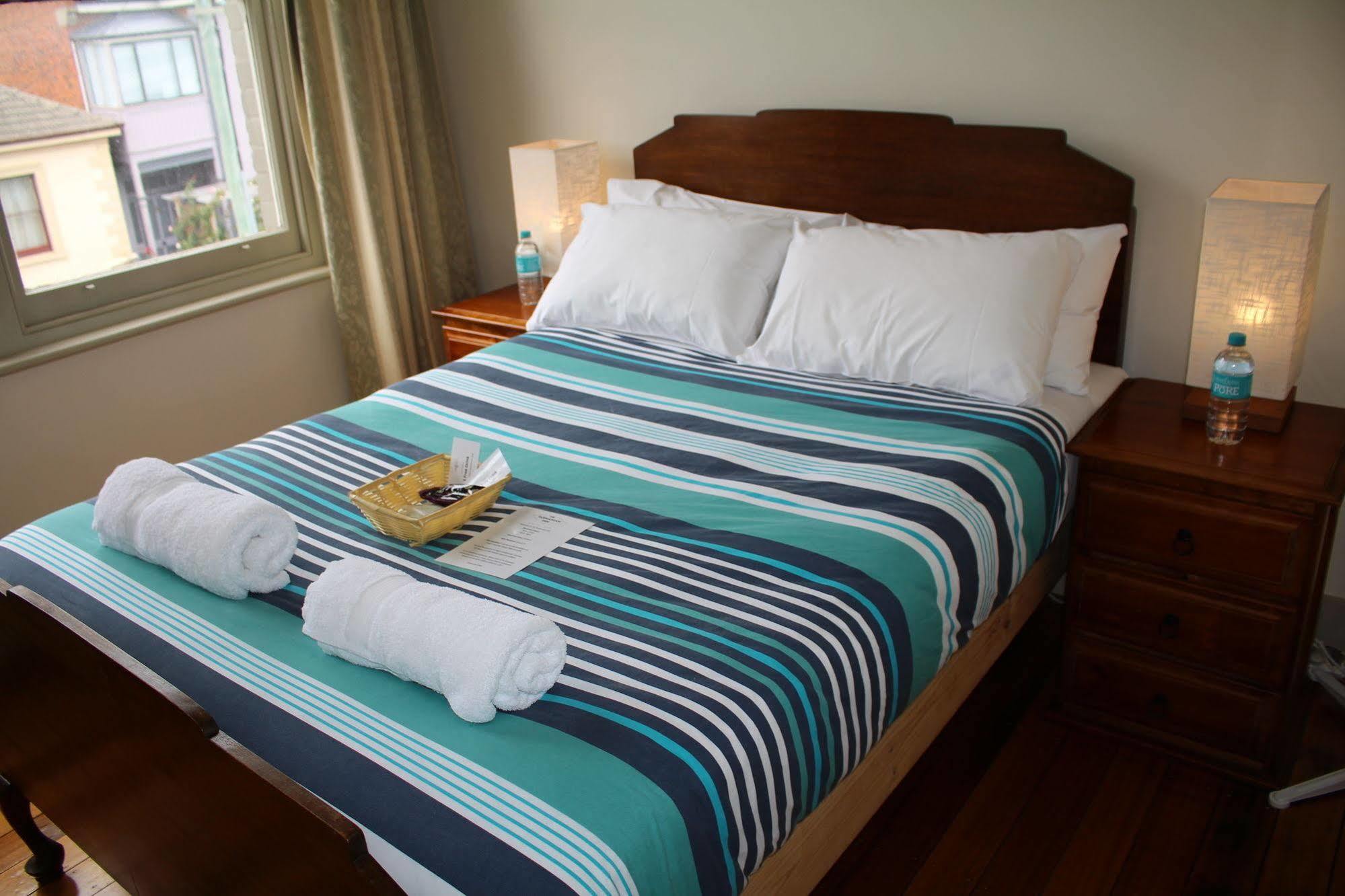 The Tasmanian Inn Hobart Eksteriør bilde